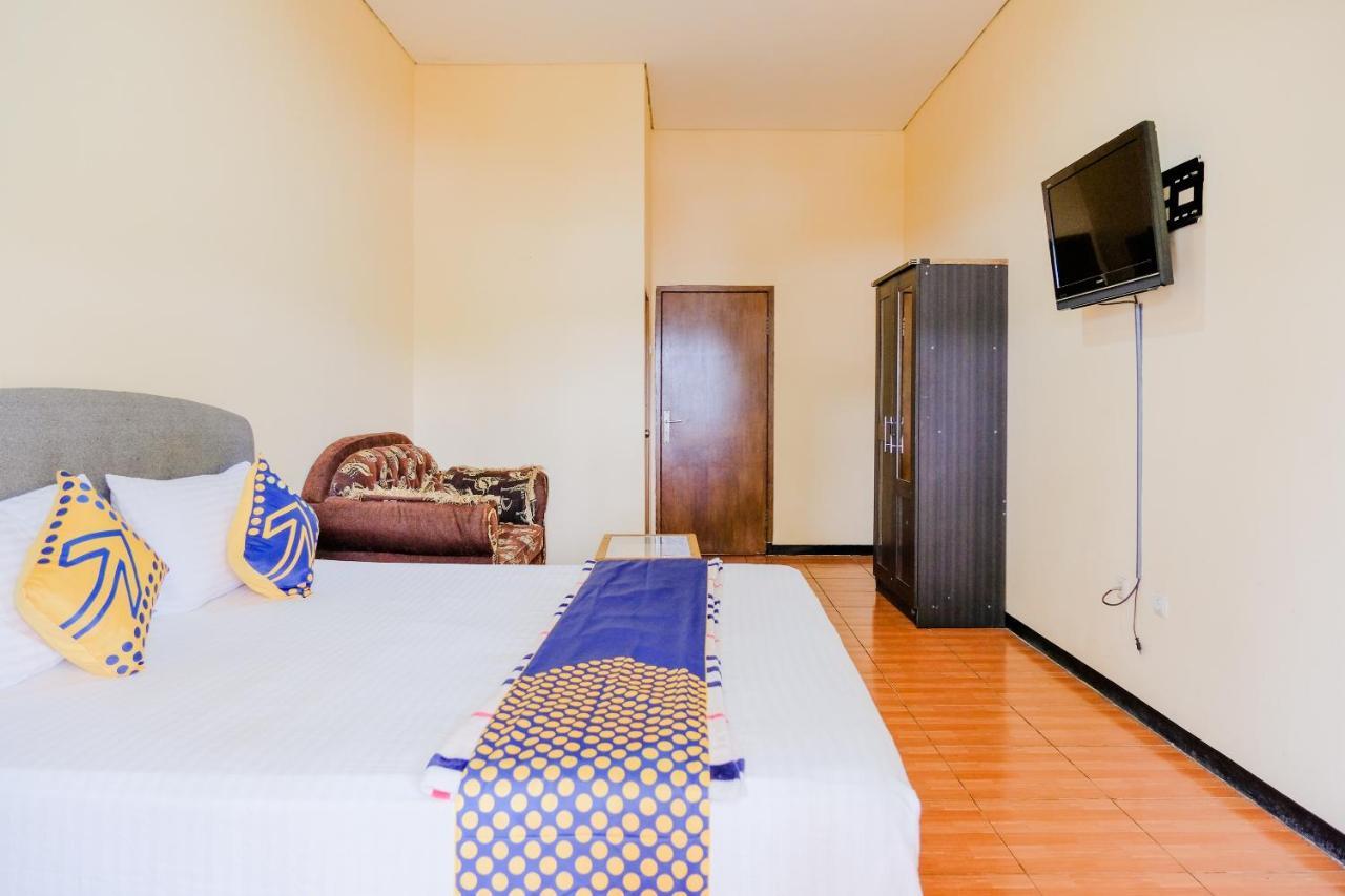 Spot On 2448 Hotel Tlogorejo 2 Ngebel Extérieur photo